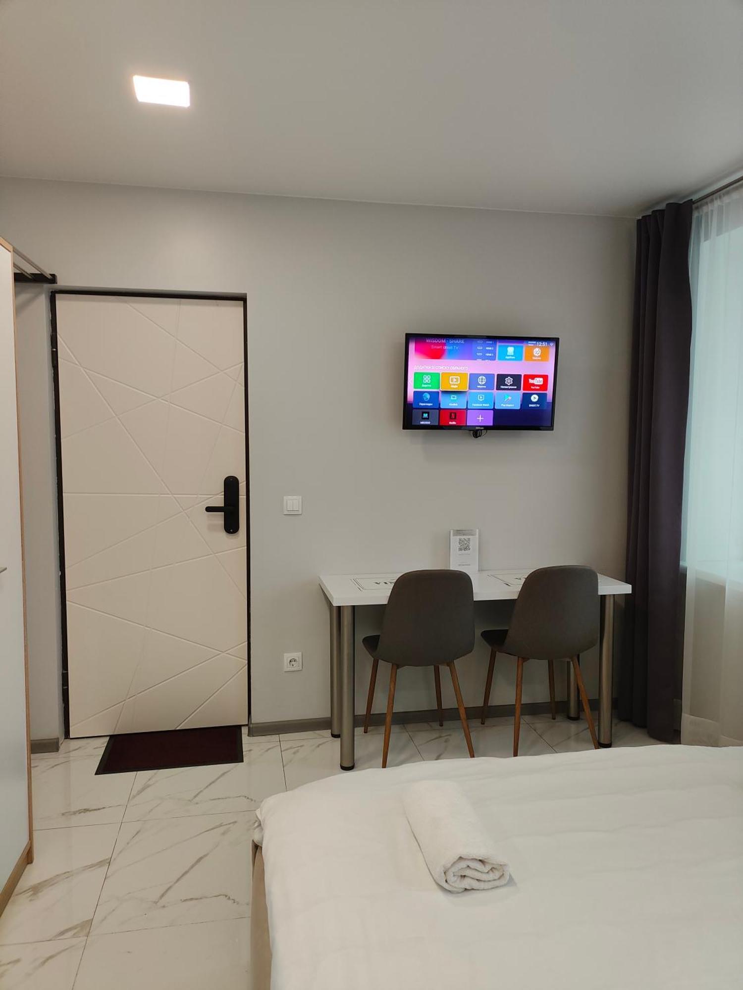 Pure Apartments Vip 2 Lviv Bagian luar foto